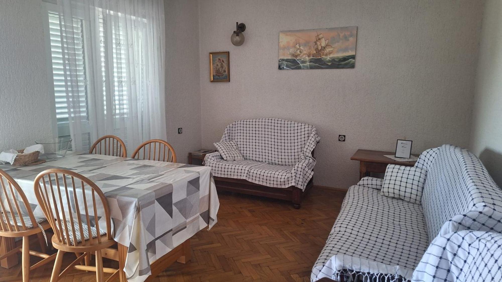 Apartment Lukovo - Puskaric Bagian luar foto